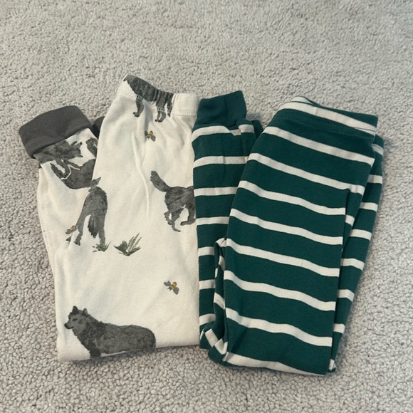 Burt's Bees Other - Boys 2pc pajama pant bundle Burt’s Bees Kids & Carter’s 3T